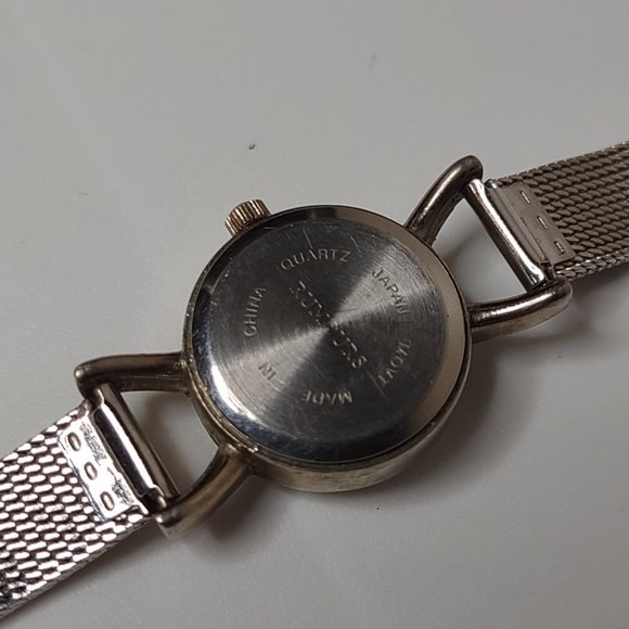 Blue And Silver Tone Metal Band Rumours Watch - Picture 8 of 10